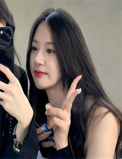 卫视热播：影视评论里程碑式的：重生之绝世医仙的艺术价值与娱乐性平衡